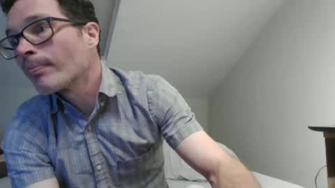 Snapshot of dadddbodybuild chatting on 06-26-26, 01:10 dadddbodybuild online show from 06-26-26, 01:10