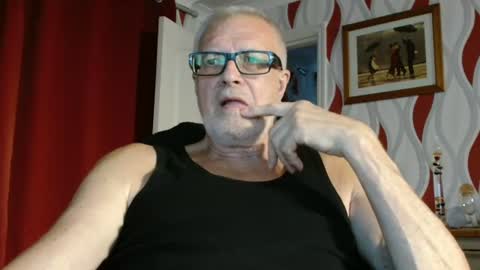 Brian ... online show from 07-08-26, 08:13