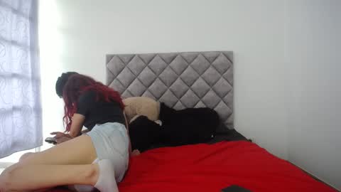 Snapshot of daddy_baby_horny chatting on 02-26-25, 07:38 Antonella online show from 02-26-25, 07:38