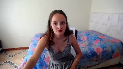 Snapshot of daddy_baby_horny chatting on 07-22-26, 03:48 Antonella online show from 07-22-26, 03:48