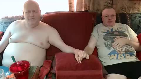 Snapshot of daddycubbyhubby chatting on 05-12-26, 01:52 Daddy online show from 05-12-26, 01:52