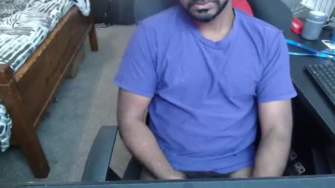 Snapshot of daddyd3shv2 chatting on 04-15-26, 11:17 daddyd3shv2 online show from 04-15-26, 11:17