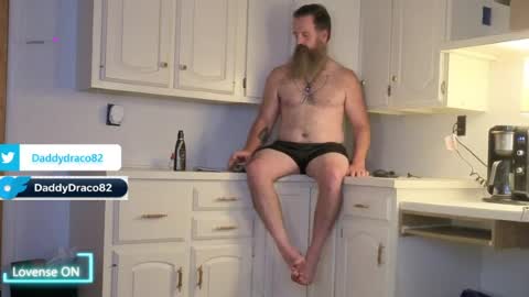 Snapshot of daddydraco82 chatting on 07-06-26, 12:35 Daddy Draco online show from 07-06-26, 12:35