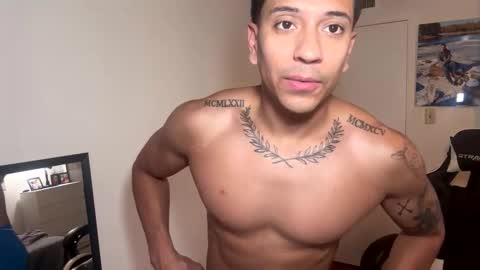 Snapshot of daddyfit95 chatting on 06-05-26, 03:02 daddyfit95 online show from 06-05-26, 03:02