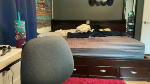 daddygmoney6969 online show from 06-25-26, 12:42