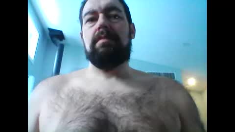 Snapshot of daddyj1983 chatting on 02-06-26, 02:31 daddyj1983 online show from 02-06-26, 02:31