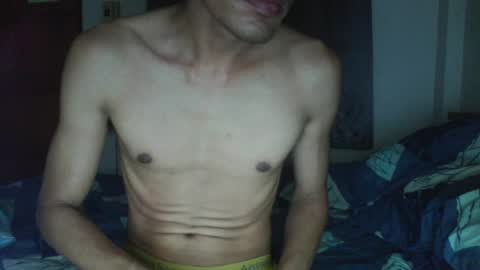 Snapshot of daddykengxx chatting on 05-25-26, 01:00 daddykengxx online show from 05-25-26, 01:00