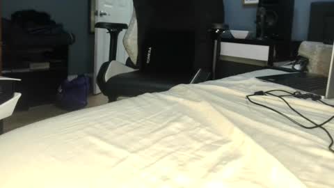 Cinnam0nRod online show from 07-18-26, 09:29