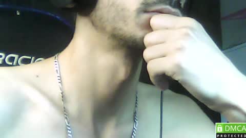 Snapshot of daddyselim chatting on 06-18-26, 11:25 the alpha online show from 06-18-26, 11:25