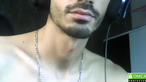 Snapshot of daddyselim chatting on 06-19-26, 11:47 the alpha online show from 06-19-26, 11:47