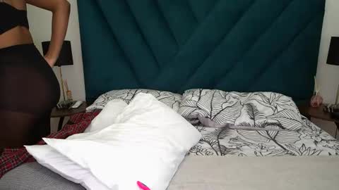 Snapshot of daddyslittleebony chatting on 07-07-26, 11:14 daddyslittleebony online show from 07-07-26, 11:14