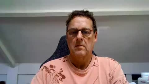 Snapshot of daddyspoenk chatting on 06-11-26, 12:58 Dannyspoenk online show from 06-11-26, 12:58