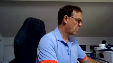 Snapshot of daddyspoenk chatting on 07-16-26, 12:55 Dannyspoenk online show from 07-16-26, 12:55