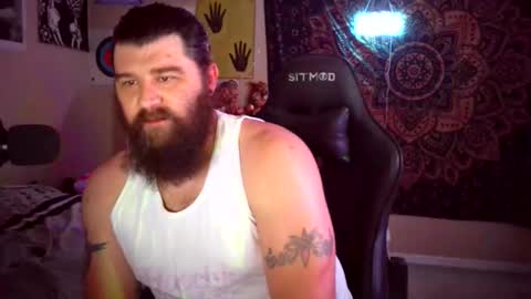 daddystreamingbadly online show from 12-16-25, 06:18