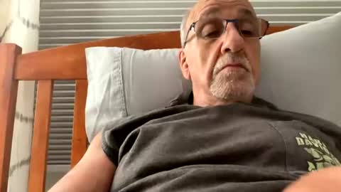 Snapshot of daddyweis chatting on 07-01-26, 02:24 daddyweis online show from 07-01-26, 02:24