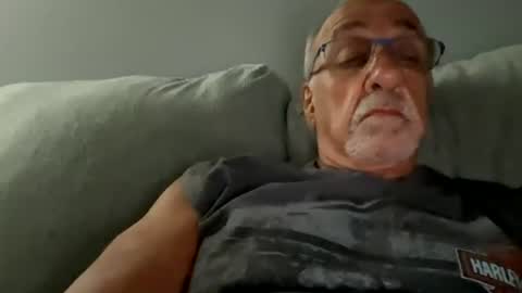Snapshot of daddyweis chatting on 07-15-26, 02:28 daddyweis online show from 07-15-26, 02:28