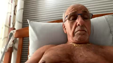Snapshot of daddyweis chatting on 07-23-26, 02:31 daddyweis online show from 07-23-26, 02:31