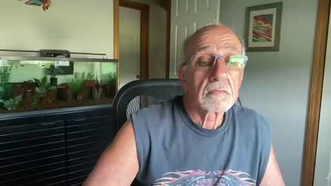 Snapshot of daddyweis chatting on 07-23-26, 09:57 daddyweis online show from 07-23-26, 09:57