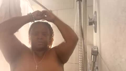 DadeesQTPie online show from 04-20-26, 02:25