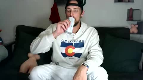 DadGoesWild online show from 05-13-26, 02:31