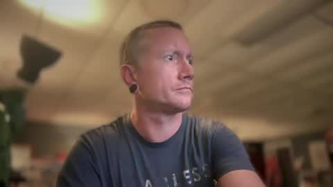 daemon online show from 10-01-25, 03:34