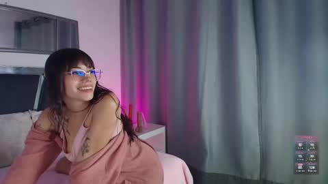 daenerys_cat online show from 10-14-25, 01:12