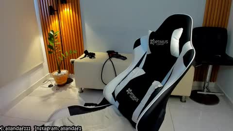 Allan Daf online show from 02-21-25, 02:06