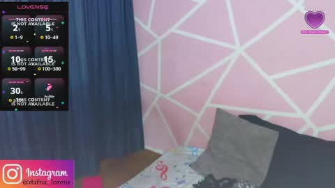 Snapshot of dafna_and_chriss chatting on 06-03-26, 02:14 dafna lorens online show from 06-03-26, 02:14