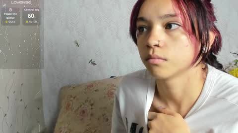 Snapshot of dafnemel chatting on 06-06-26, 11:37 dafnemel online show from 06-06-26, 11:37