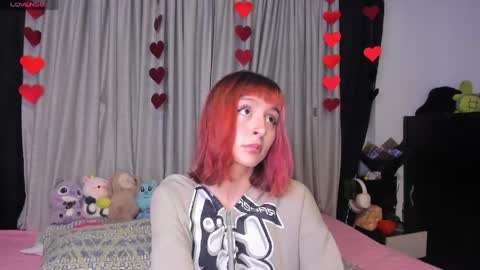 Dafnne online show from 04-25-26, 04:15