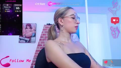 Snapshot of dagny_ chatting on 03-05-25, 03:40 Dagny online show from 03-05-25, 03:40