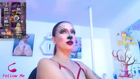Snapshot of dagny_ chatting on 10-11-25, 07:12 Dagny online show from 10-11-25, 07:12