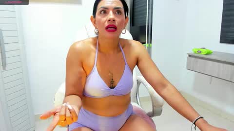 Dahian  online show from 01-16-26, 01:15