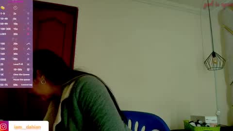 Dahiana  online show from 04-30-26, 12:22