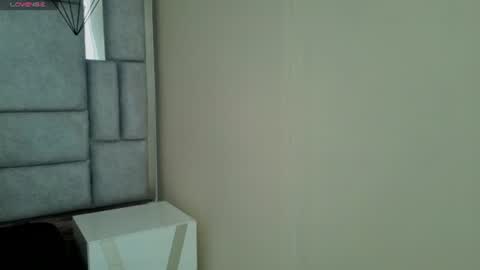 Snapshot of dahiana_dmour chatting on 06-24-26, 12:04 Dahiana online show from 06-24-26, 12:04