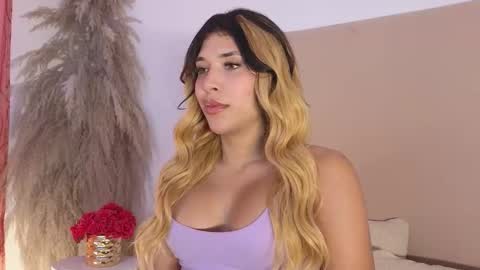 Dahiana online show from 10-29-25, 07:26