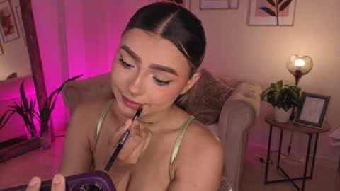 Dahiann Walcott online show from 03-12-26, 06:36