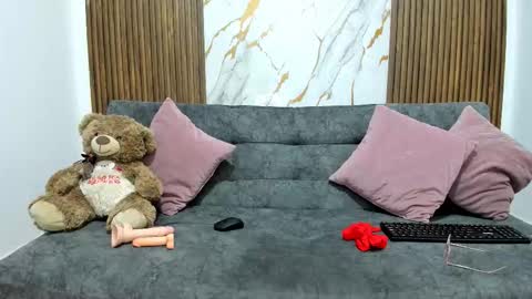 Snapshot of dahianaroa chatting on 02-24-26, 12:47 dahianaroa online show from 02-24-26, 12:47