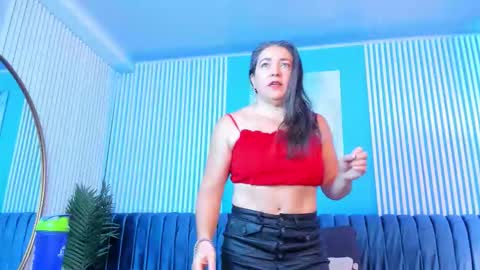 Snapshot of dahianeconnor chatting on 03-09-26, 11:36 Dahiane Connor online show from 03-09-26, 11:36