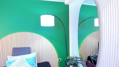 Snapshot of dahianeconnor chatting on 05-02-26, 11:37 Dahiane Connor online show from 05-02-26, 11:37