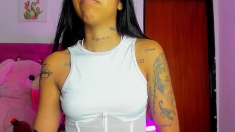    online show from 12-04-25, 08:45