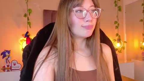 Snapshot of dahlia_rousse chatting on 06-25-26, 07:35 Dahlia online show from 06-25-26, 07:35