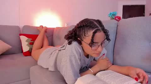 Dahli online show from 12-28-24, 06:49