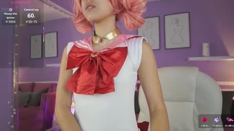 Snapshot of dahliagraey chatting on 10-03-25, 11:40 Dahlia Grey online show from 10-03-25, 11:40