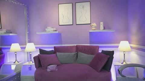 Dahlia Grey online show from 11-11-25, 11:43