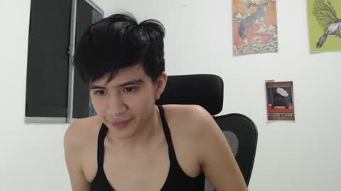 Snapshot of dahliarios chatting on 07-25-26, 01:15 lorena online show from 07-25-26, 01:15