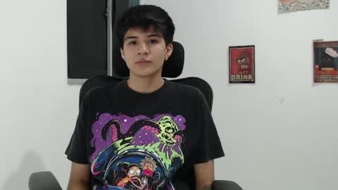 Snapshot of dahliarios chatting on 07-26-26, 01:25 lorena online show from 07-26-26, 01:25