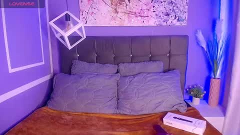 Snapshot of dahyan_ chatting on 09-13-25, 01:55 DAHYAN online show from 09-13-25, 01:55