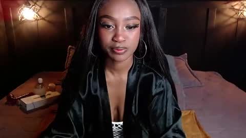 Snapshot of dahyan_ chatting on 11-06-25, 02:18 DAHYAN online show from 11-06-25, 02:18