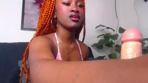 Snapshot of dahyan_ chatting on 02-04-26, 02:23 DAHYAN online show from 02-04-26, 02:23